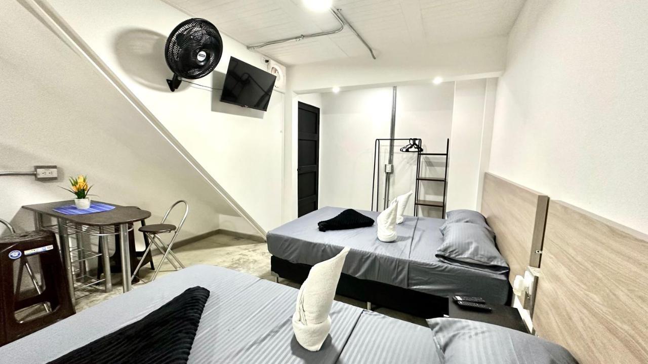 Sinu Loft Aparthotel เมเดยิน ภายนอก รูปภาพ