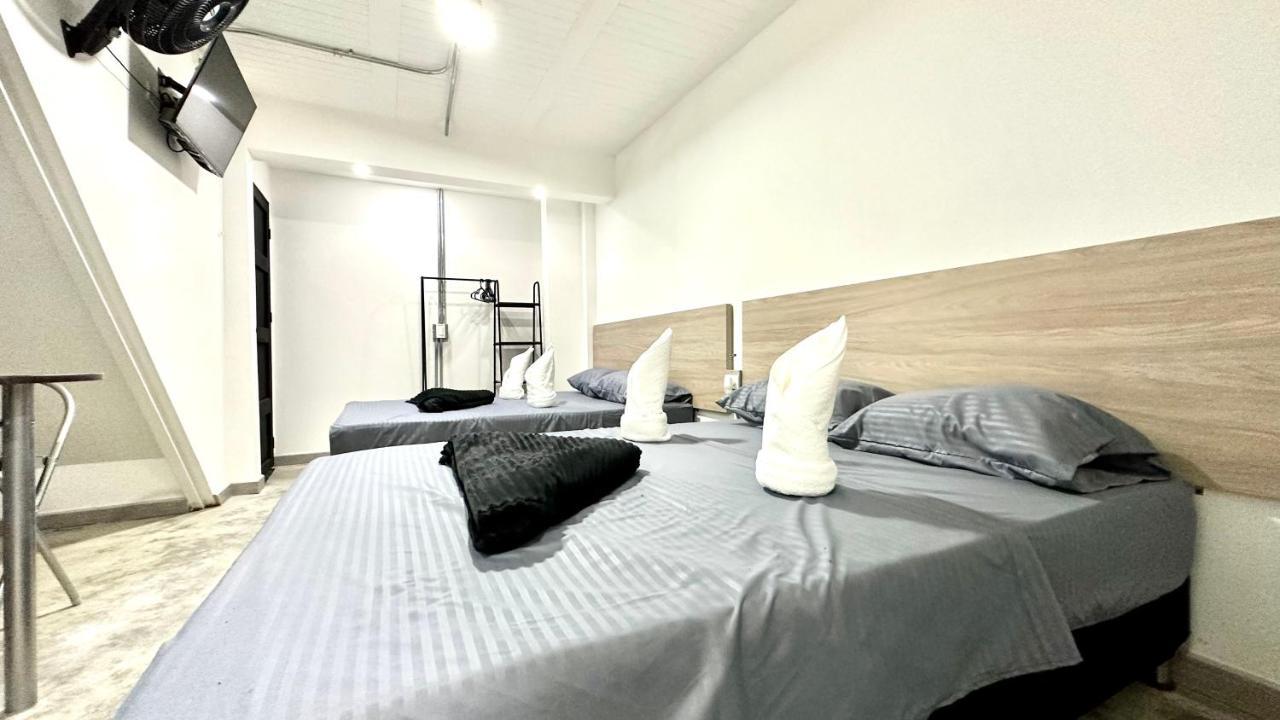 Sinu Loft Aparthotel เมเดยิน ภายนอก รูปภาพ