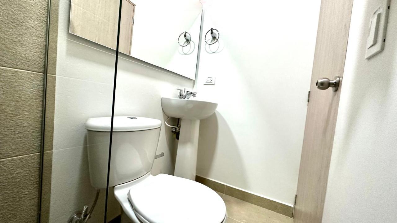 Sinu Loft Aparthotel เมเดยิน ภายนอก รูปภาพ